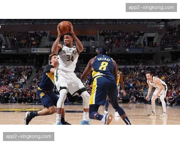 联盟场均得分高居历史同期第三，进攻效率逼近纪录